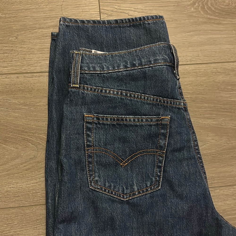 Levi’s Balloon Jeans (like new, only worn once)